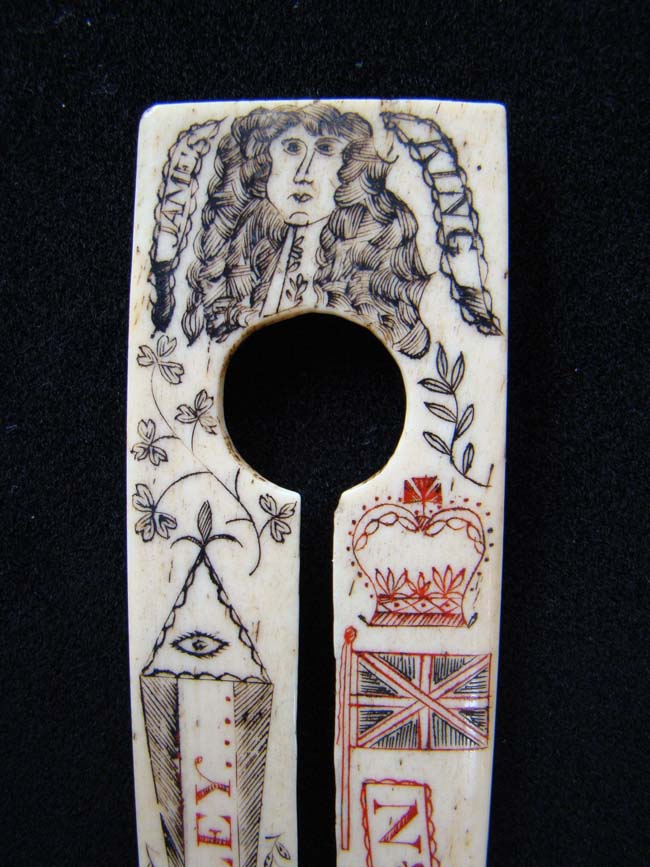 A Fabulous and rare 19th century Scrimshawed Military button cleaning implement circa 1830-1850 — image 2